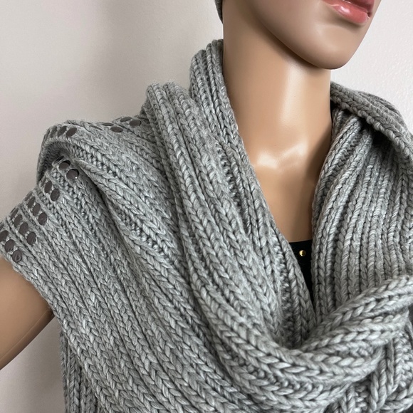 DKNY Accessories - DKNY Women’s Chunky Knit Heather Gray Studded Ribbed Oversized Scarf
